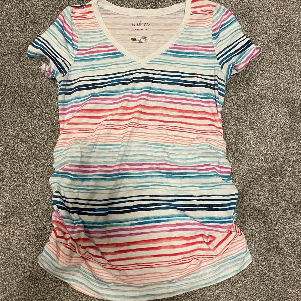 A:Glow Maternity V Neck